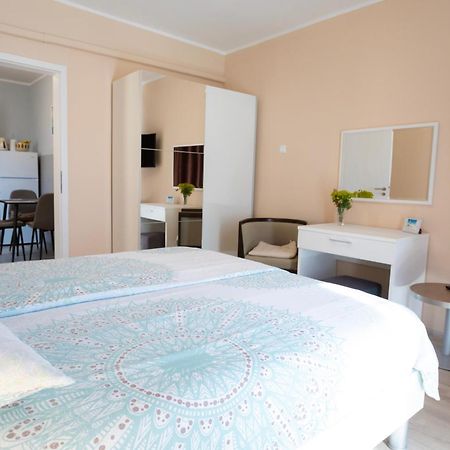 Apartments Galeb Рабац Екстер'єр фото
