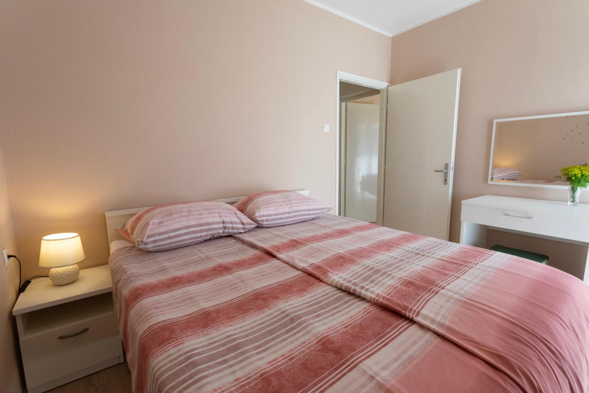 Apartments Galeb Рабац Екстер'єр фото