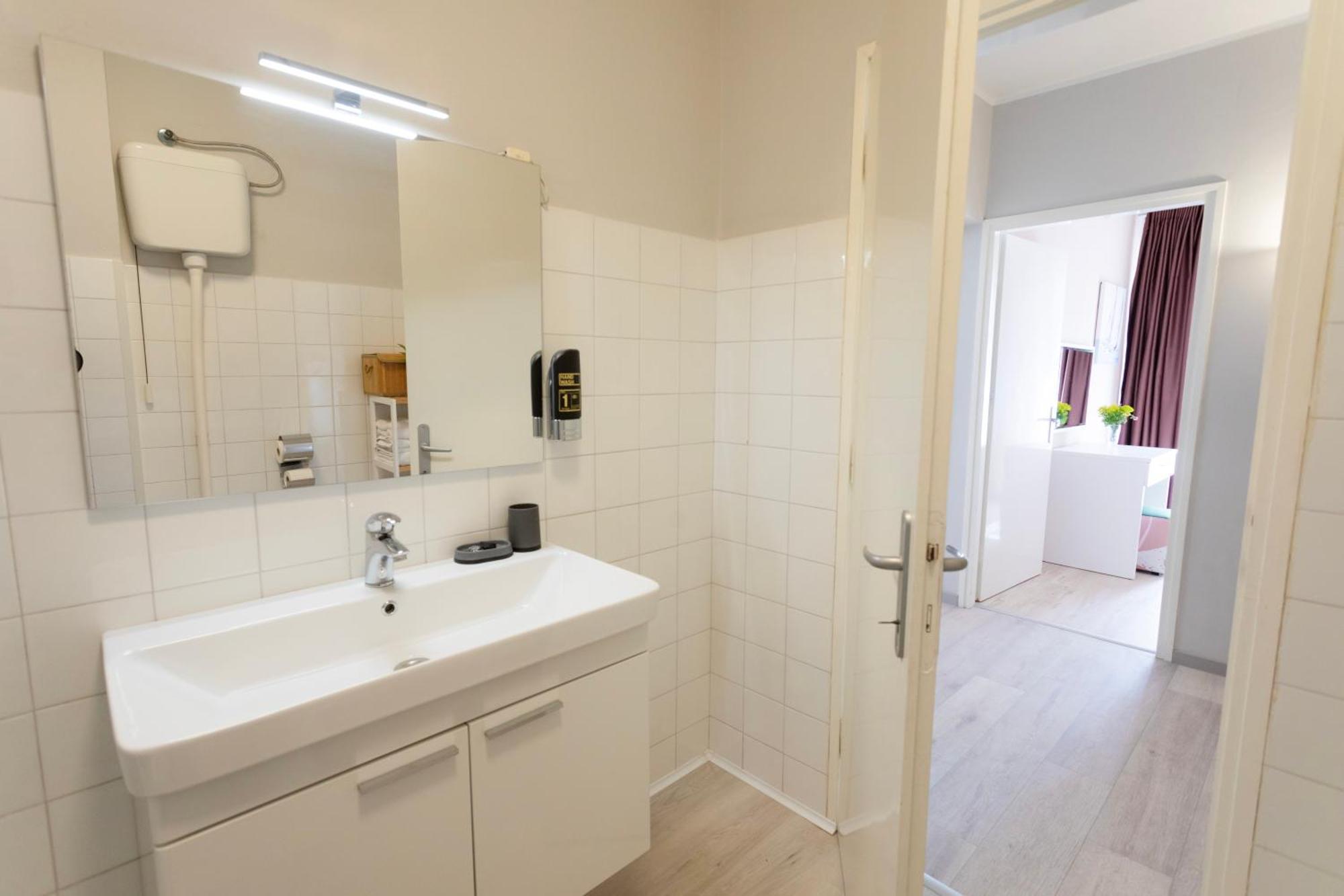 Apartments Galeb Рабац Екстер'єр фото